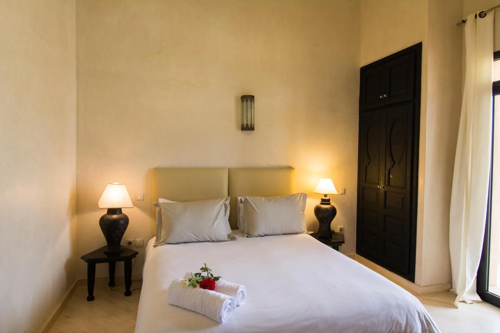 Cozy guest room at Villas Fleurs Marrakech