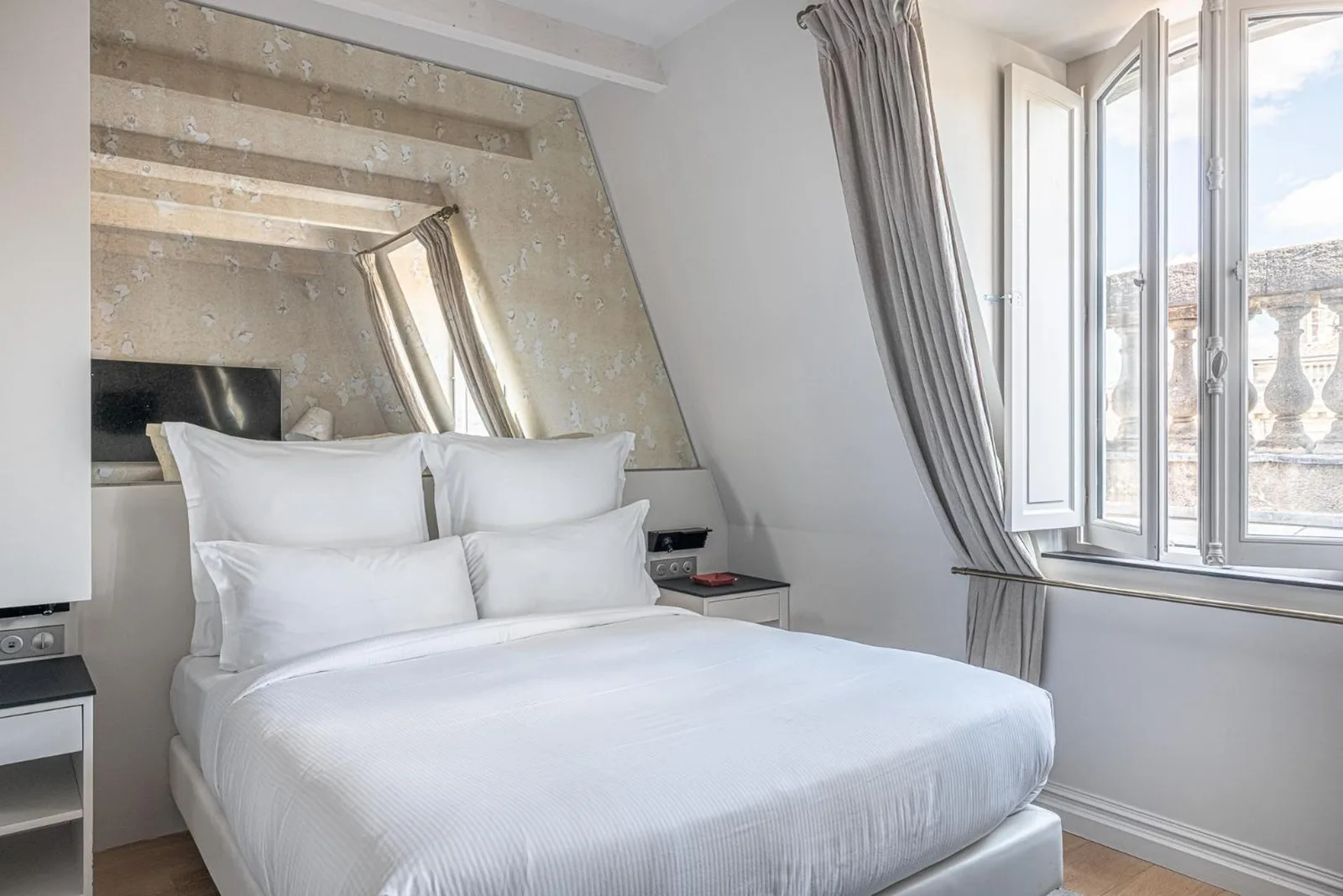Chambre d'hôte confortable aux Villas Foch Boutique Hotel & Spa Bordeaux