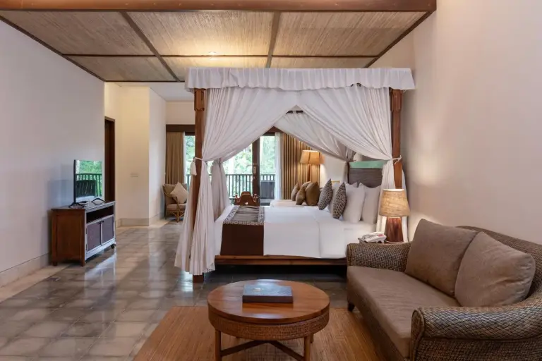 Intérieur de la suite familiale au Visesa Ubud Resort