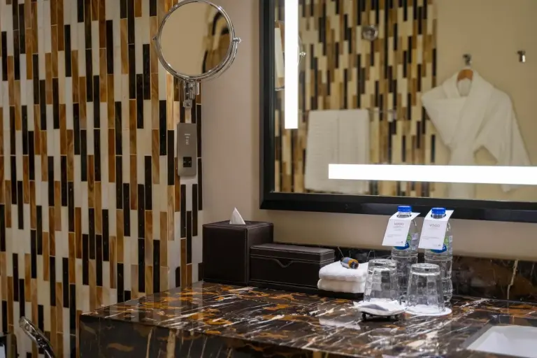 VOGO Abu Dhabi Golf Resort & Spa bathroom amenities
