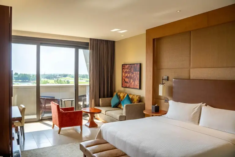VOGO Abu Dhabi Golf Resort & Spa cozy room