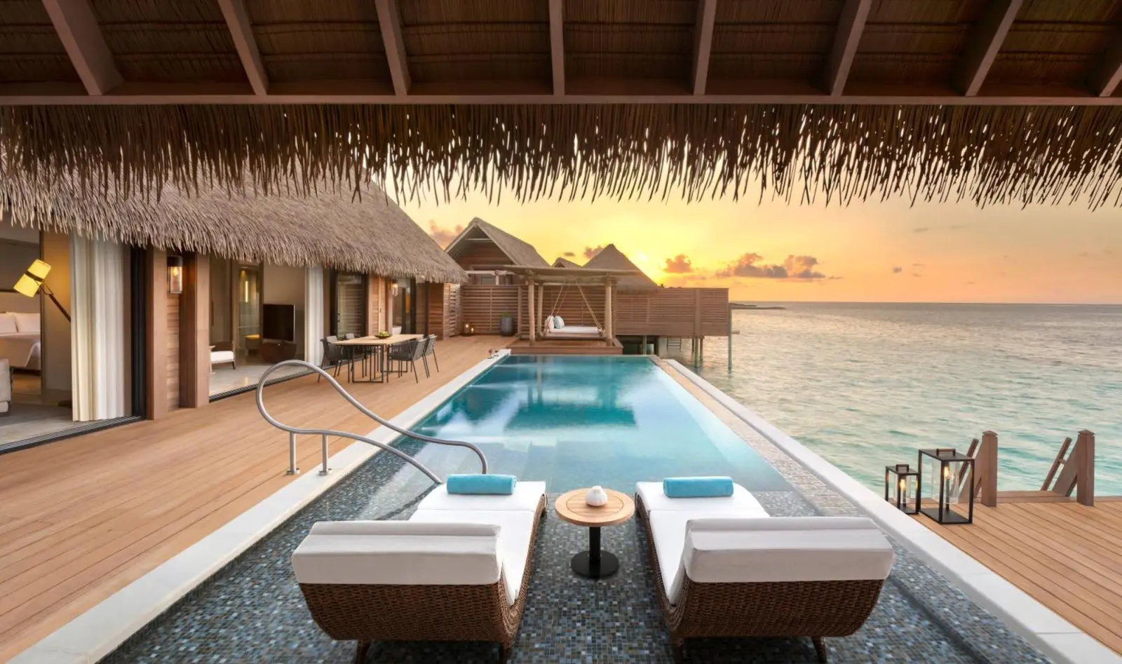 Privater Poolbereich im Waldorf Astoria Maldives Ithaafushi