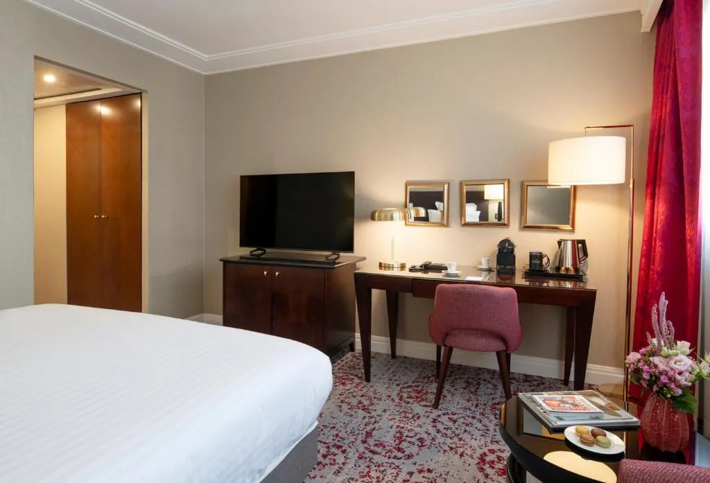 Amenities in room at Warwick Paris Champs-Elysées