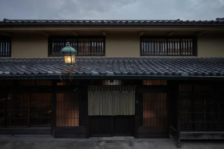 YORUYA