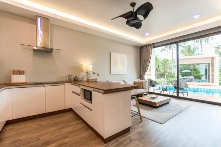 Espace cuisine de Zee Luxury Boutique Hotel à Koh Phangan