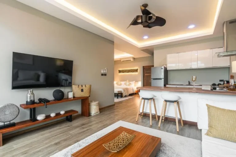 Zee Luxury Boutique Hotel living room in Koh Phangan